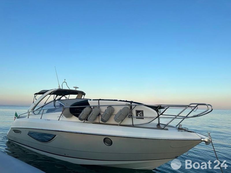 Cranchi Endurance 33