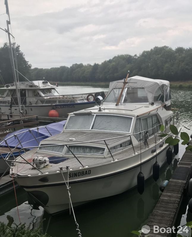 Broom Ocean 37