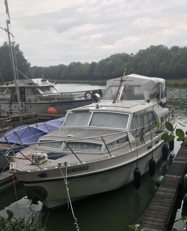 Broom Ocean 37