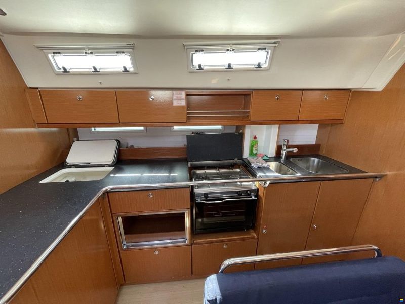 Bavaria CRUISER 45