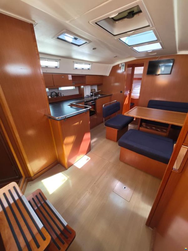 Bavaria CRUISER 45