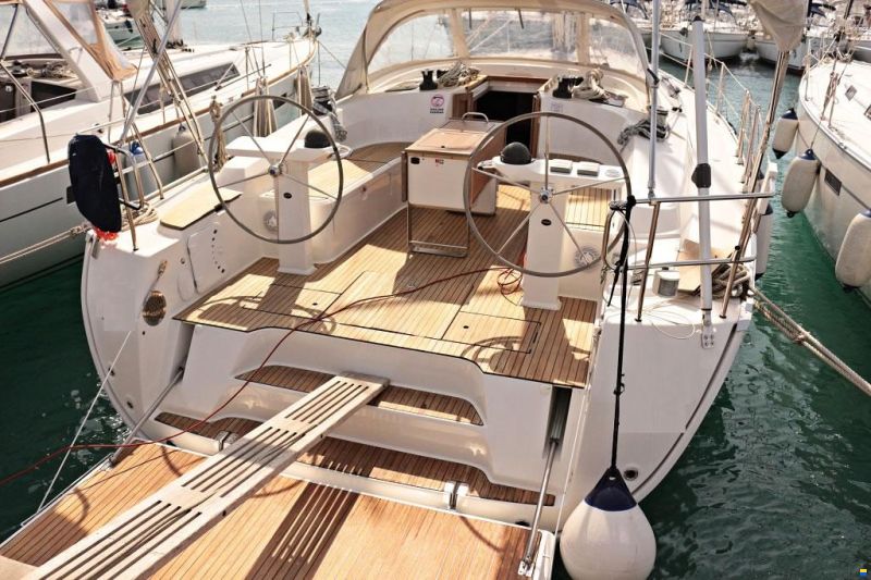 Bavaria CRUISER 45