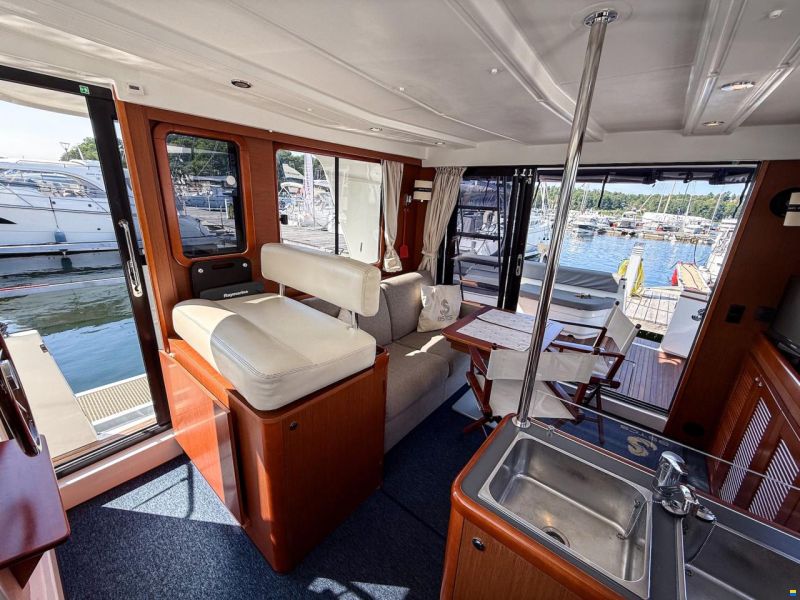 Beneteau Swift Trawler 34