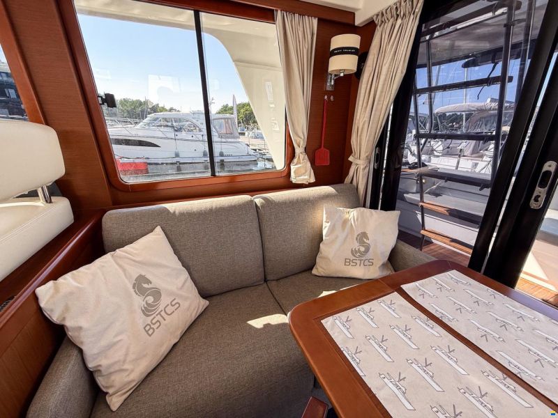 Beneteau Swift Trawler 34