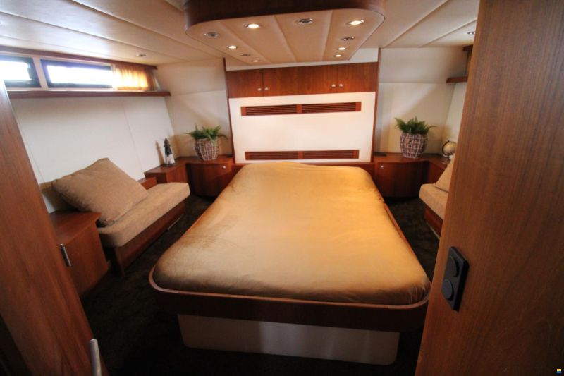 Valkkruiser Falcon 45 Challenger cabrio