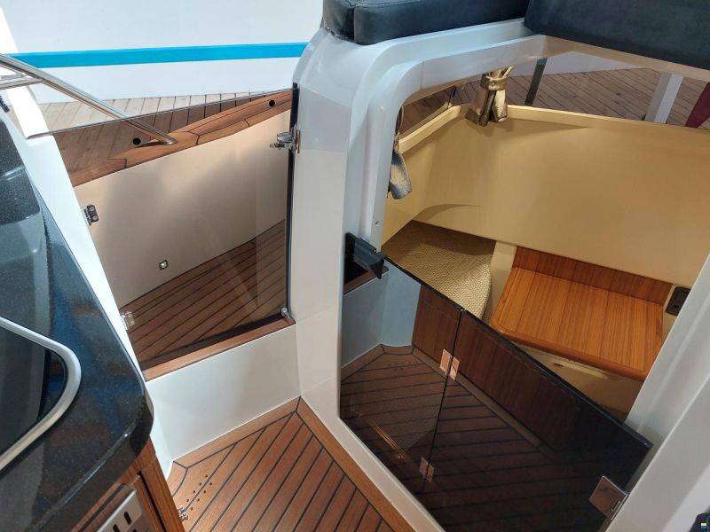 Marex 320ACC