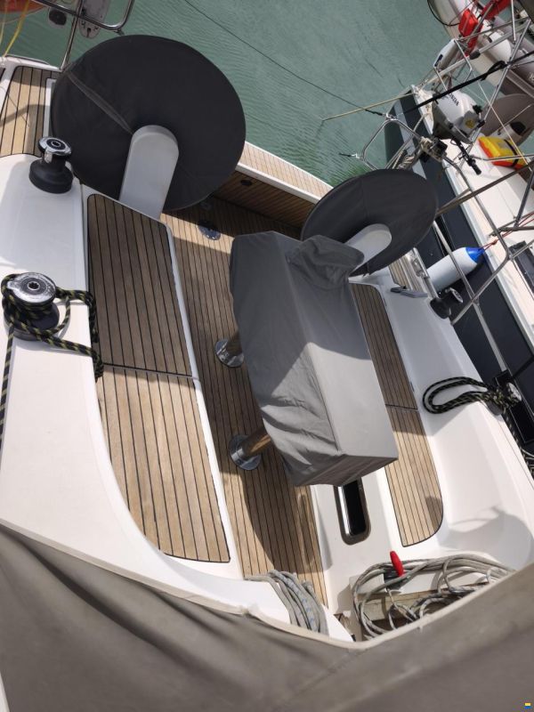 Bavaria 34 cruiser