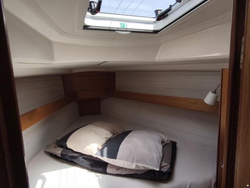 Bavaria 34 cruiser