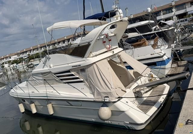 Fairline PHANTOM 37