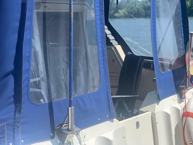 Sealine 305