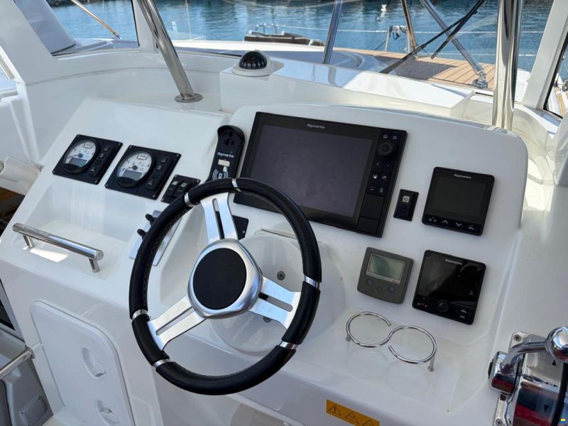 Lagoon 40 Motor Yacht