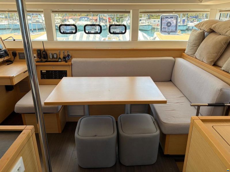 Lagoon 40 Motor Yacht