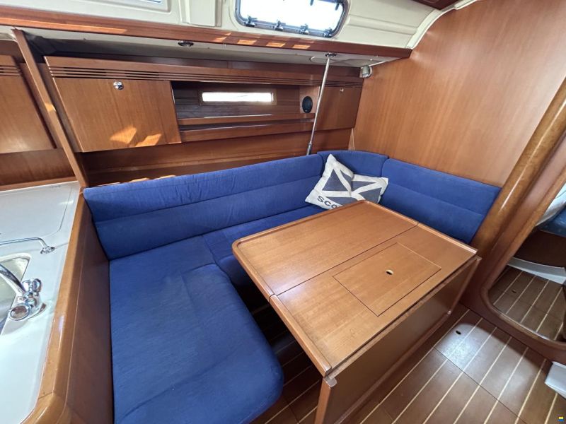 Dufour 40 Performance