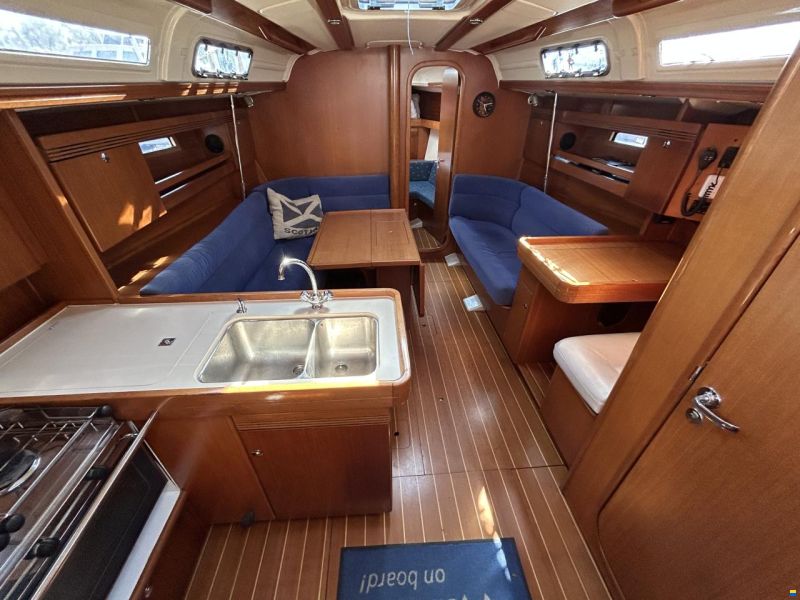 Dufour 40 Performance