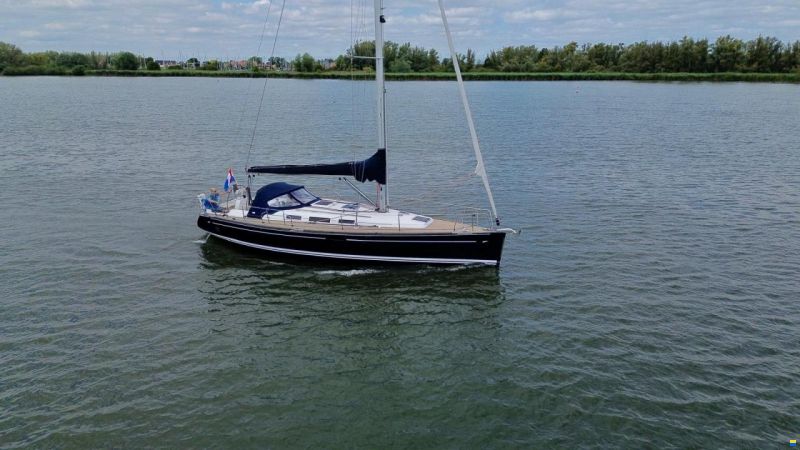 Dufour 40 Performance