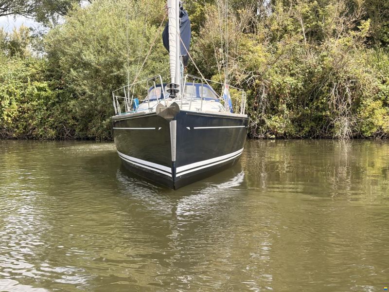 Dufour 40 Performance