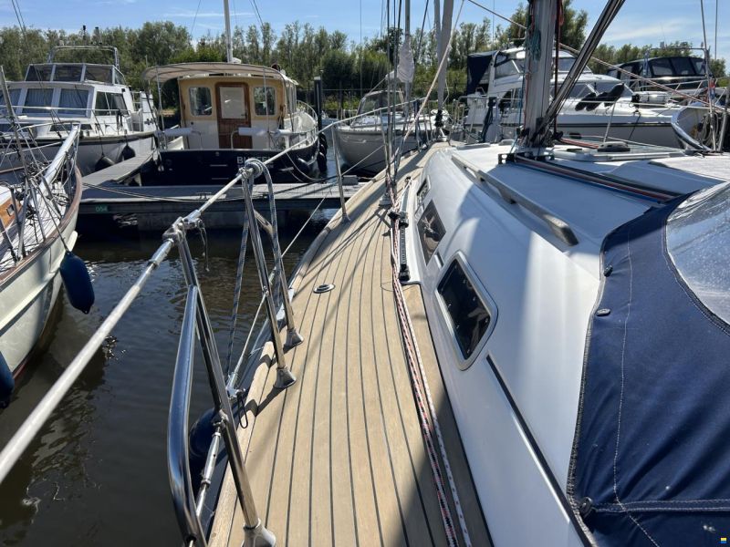 Dufour 40 Performance