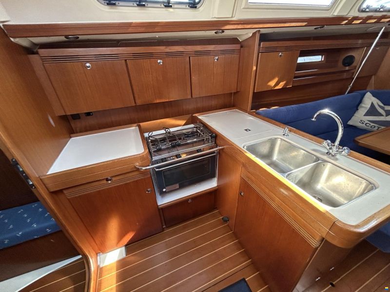 Dufour 40 Performance
