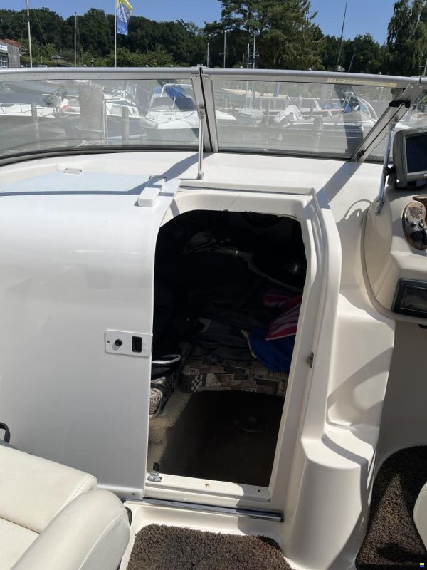 Rinker Captiva 232
