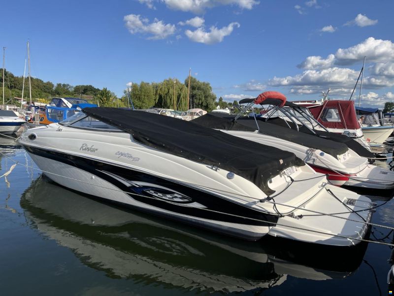 Rinker Captiva 232