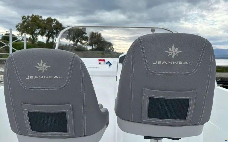 Jeanneau Cap Camarat 5.5 CC