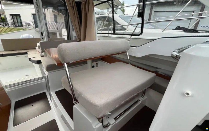 Jeanneau Merry Fisher 795