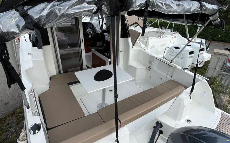 Jeanneau Merry Fisher 795