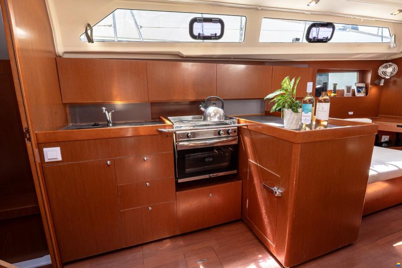 Beneteau Oceanis 41.1