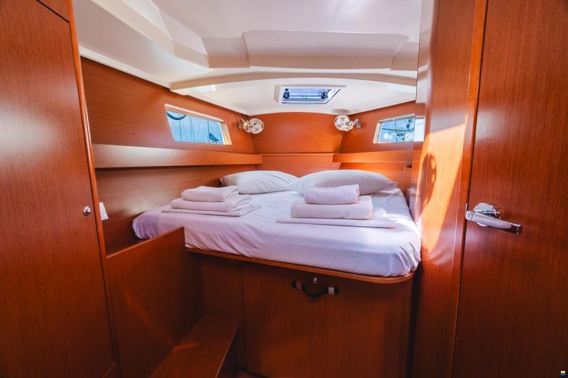 Beneteau Oceanis 41.1