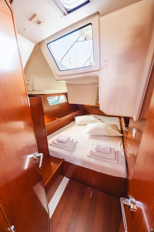 Beneteau Oceanis 41.1