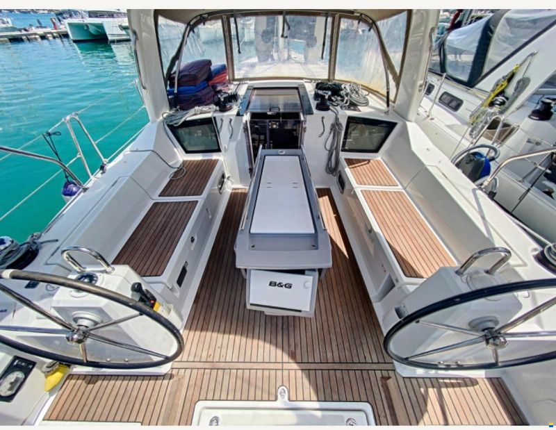 Beneteau Oceanis 41.1