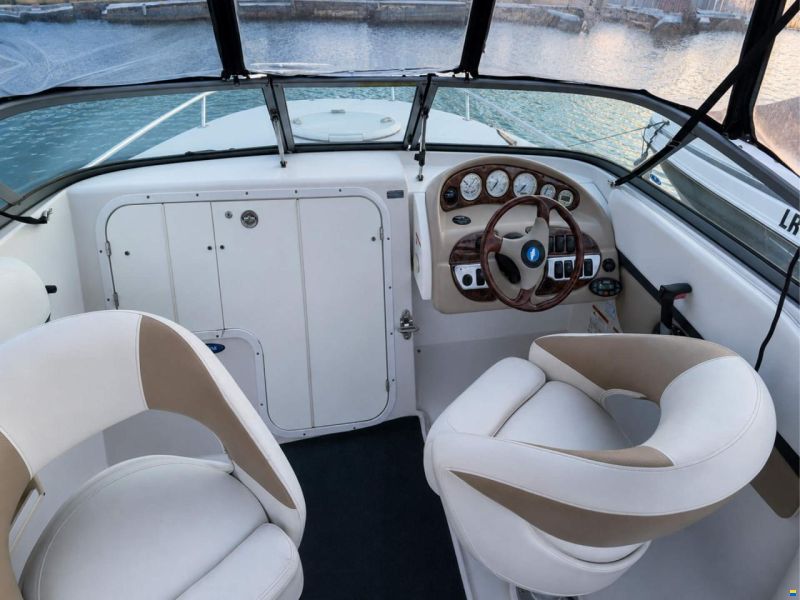 Four Winns 215 Sundowner