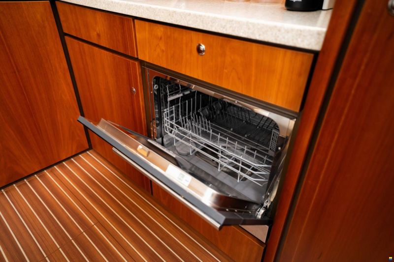 Linssen Range Cruiser 450 Wheelhouse