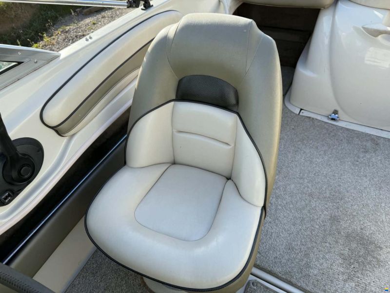 Sea Ray 185