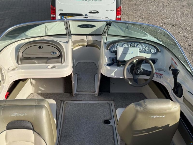 Sea Ray 185
