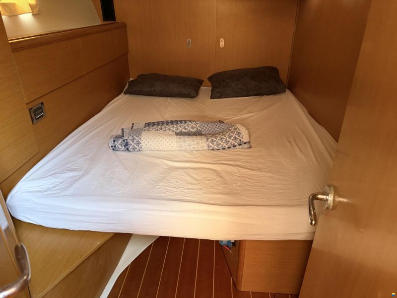 Jeanneau 53