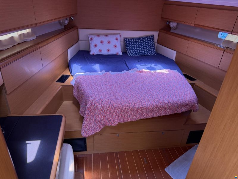Jeanneau 53