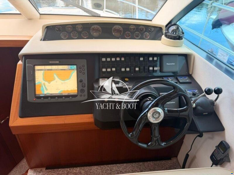 Galeon 390 Fly