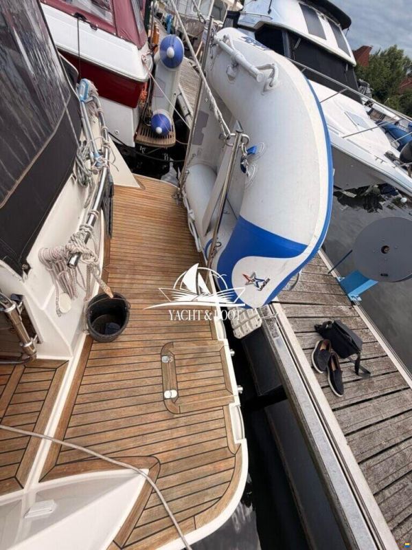 Galeon 390 Fly