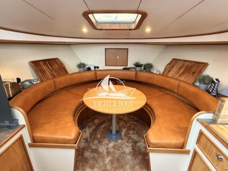 Veha Sedan Cruiser 35