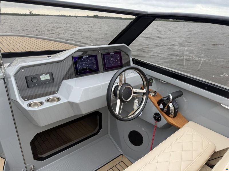 Rand Leisure 28