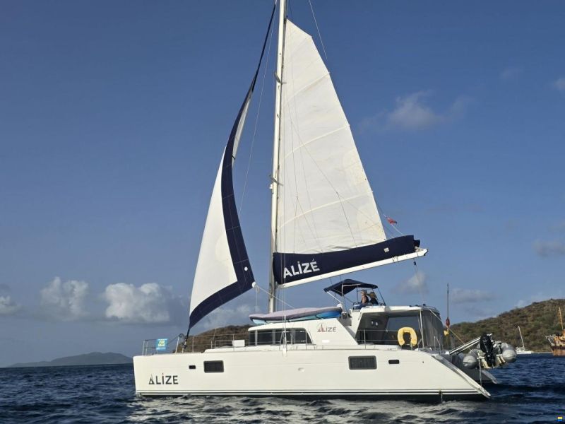 Lagoon 440