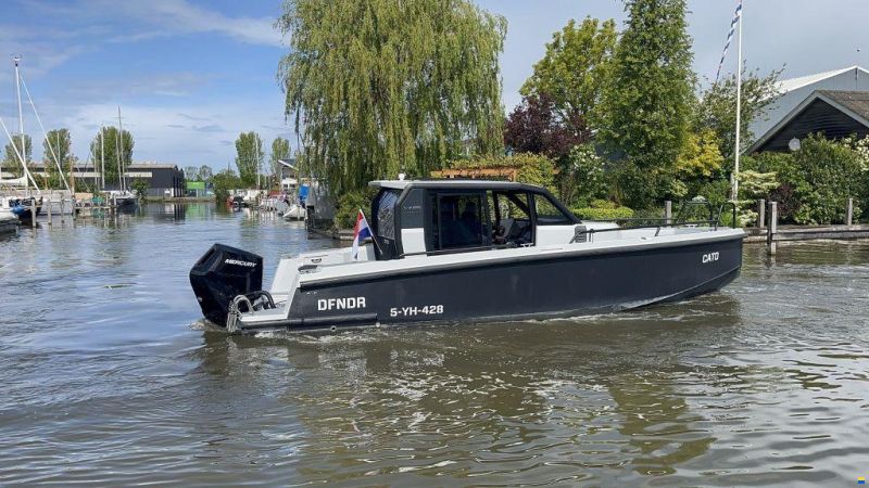 XO Boats DFNDR 9