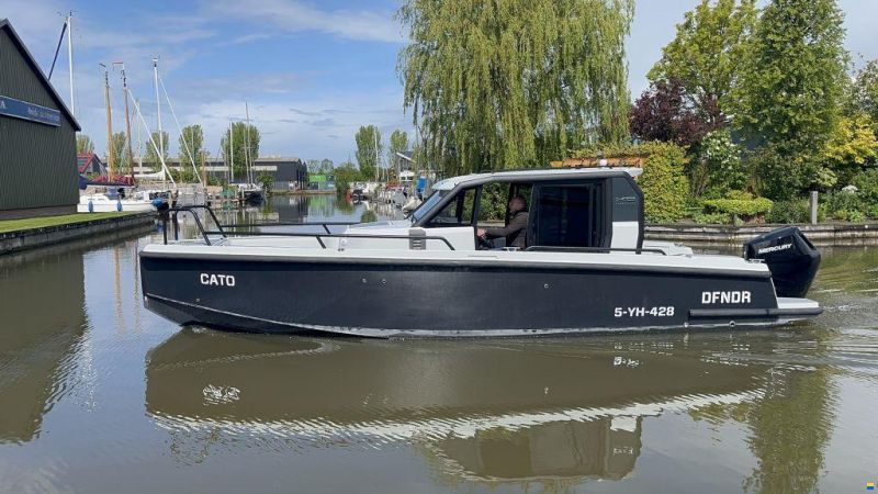 XO Boats DFNDR 9