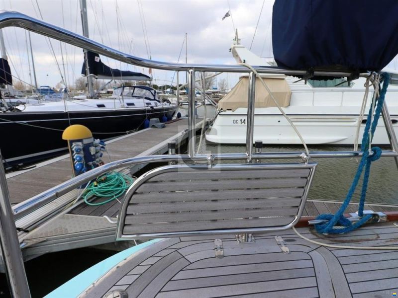 Hylas 54 RS