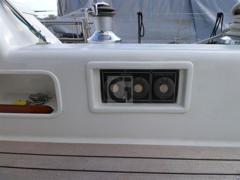 Hylas 54 RS