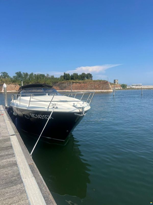 Atlantis 35