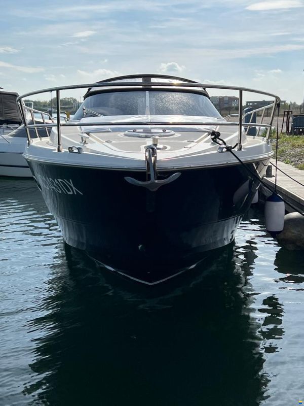 Atlantis 35