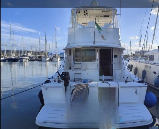 Riviera MARINE 47 FLYBRIDGE