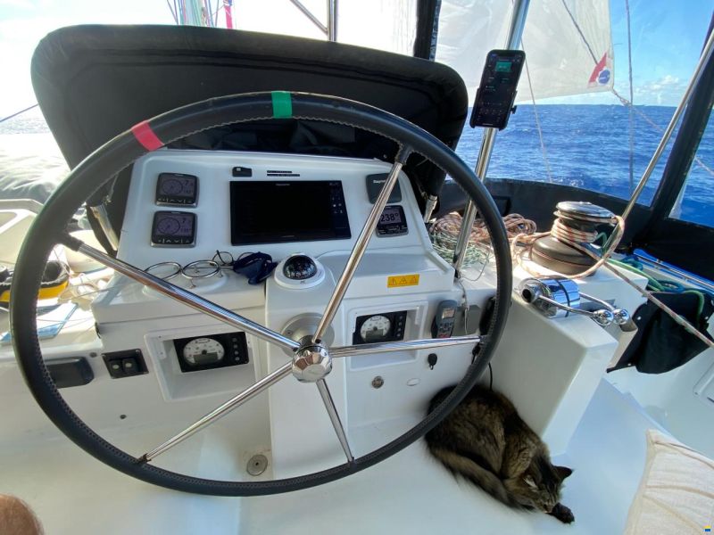 Lagoon 450 F